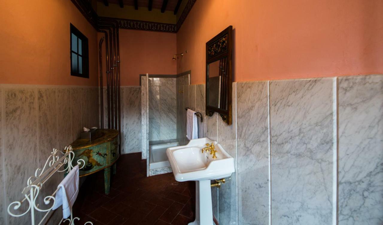 Alojamento de Turismo Rural Castello Di Valenzano *